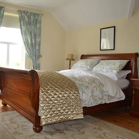 Guaire House Bed and breakfast