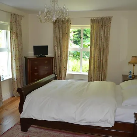 Nocleg ze śniadaniem Guaire House 4*